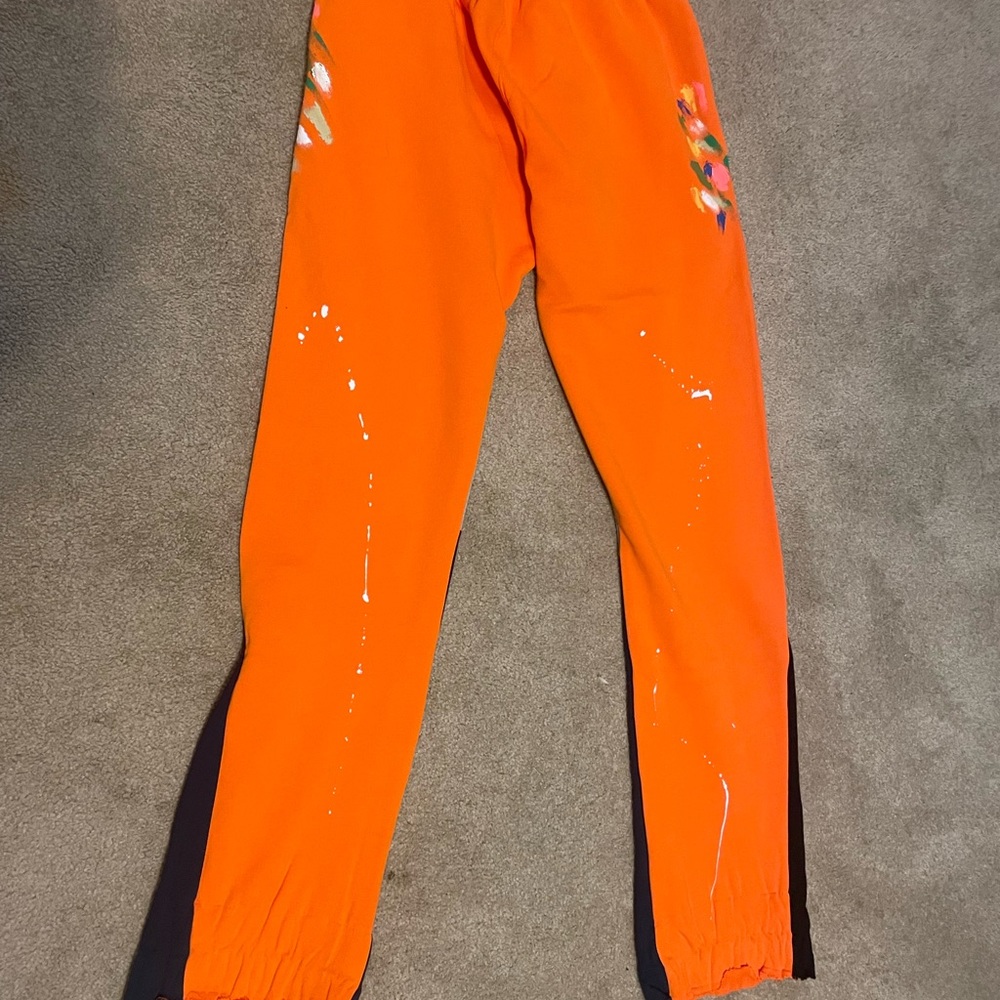 Orange gallery dept sweatpants size medium